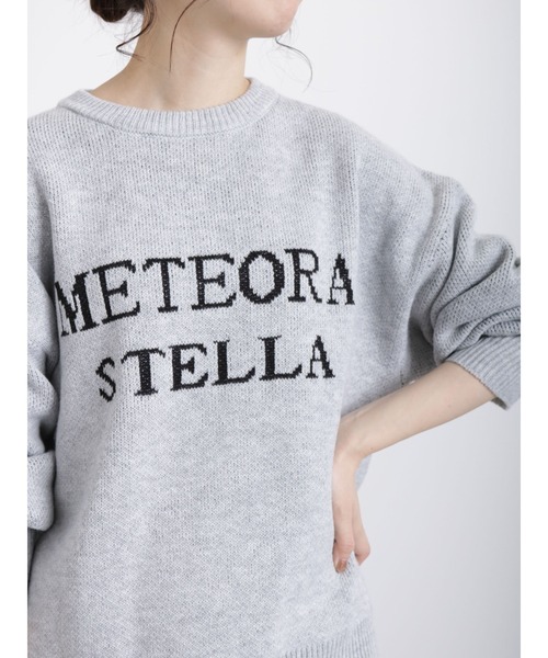 Samansa Mos2 blue（サマンサモスモスブルー）の「ジャカードロゴニットプルオーバー（ニット/セーター・レディース・トップグレー/ブラック/キナリ・ﾌﾘ-）」の6枚目の写真