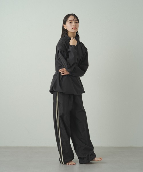 earthy(アーシー)の「【earthy_】ナイロンラインパンツ(その他パンツ・レディース・ベージュ/ブラック・S size/S/M/M size)」の15枚目の写真