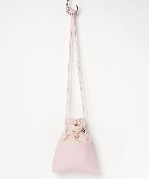 A BATHING APE（アベイシングエイプ）の「SOLID CAMO DRAWSTRING BAG L（ハンドバッグ・レディース・ピンク/イエロー/サックスブルー・FREE）」の4枚目の写真