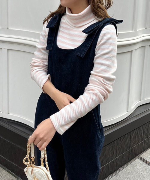 one after another NICE CLAUP(ワンアフターアナザーナイスクラップ)の「NCイニシャルハイネックトップス(Tシャツ/カットソー・レディース・オフホワイト/サックスブルー/ベージュ系その他/ピンク系その他/ブラック系その他・FREE)」の19枚目の写真