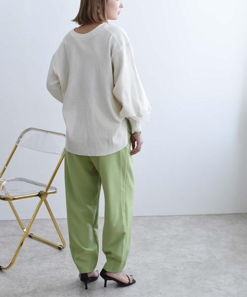 Eimee Law(エイミーロウ)の「シアースリーブ2WAYワッフルプルオーバー(Tシャツ/カットソー・レディース・ブラック/アイボリー・38)」の11枚目の写真