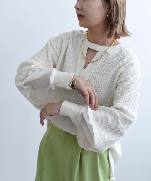 Eimee Law(エイミーロウ)の「シアースリーブ2WAYワッフルプルオーバー(Tシャツ/カットソー・レディース・ブラック/アイボリー・38)」の12枚目の写真