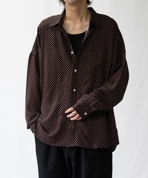 【i】総柄プリントドロップショルダーシャツ