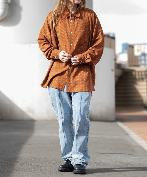 JOHN'S CLOSET(ジョンズクローゼット)の「【i】総柄プリントドロップショルダーシャツ(シャツ/ブラウス・メンズ・ブラック系その他/ブラック系その他2/ブラウン系その他/ブラック/グリーン/ホワイト/ブラウン/ホワイト系その他/ネイビー・LARGE/X-LARGE/MEDIUM)」の17枚目の写真