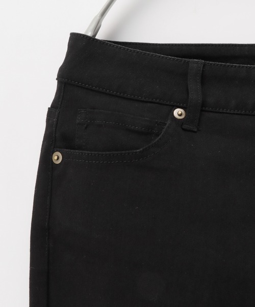 Honeys（ハニーズ）の「スリムデニムスキニー（股下７０ｃｍ）（デニムパンツ・レディース・ワンウォッシュ/ライトインディゴブルー/ブルー/ブラック・S/SS/L/LL/M）」の13枚目の写真