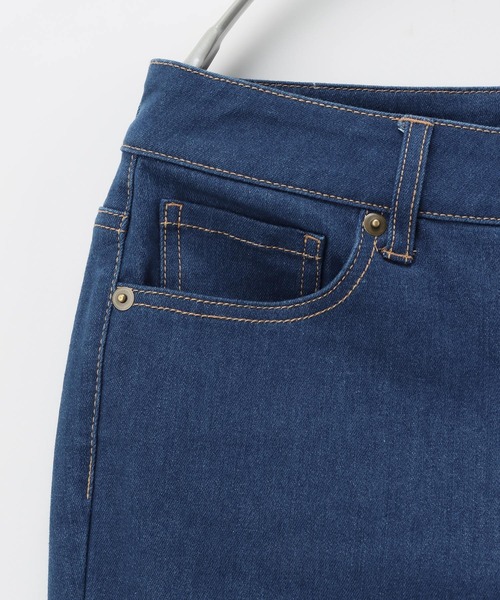 Honeys（ハニーズ）の「スリムデニムスキニー（股下７０ｃｍ）（デニムパンツ・レディース・ワンウォッシュ/ライトインディゴブルー/ブルー/ブラック・S/SS/L/LL/M）」の21枚目の写真