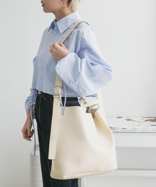 KBF（ケイビーエフ）の「ソフトイージーBAG（トートバッグ・レディース・ブラック/アイボリー・ONE）」の5枚目の写真