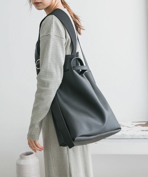 KBF（ケイビーエフ）の「ソフトイージーBAG（トートバッグ・レディース・ブラック/アイボリー・ONE）」の10枚目の写真