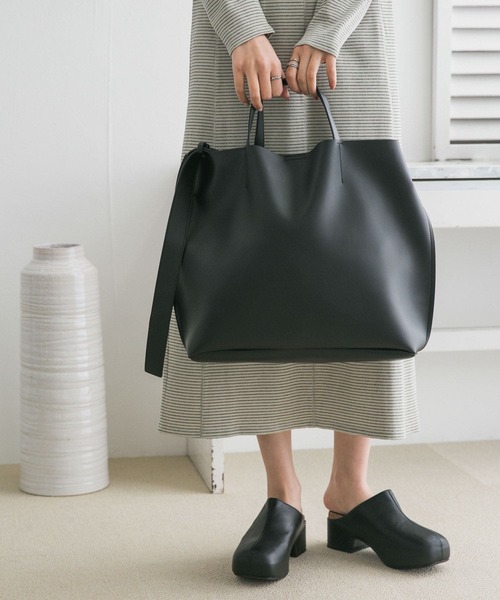 KBF（ケイビーエフ）の「ソフトイージーBAG（トートバッグ・レディース・ブラック/アイボリー・ONE）」の11枚目の写真