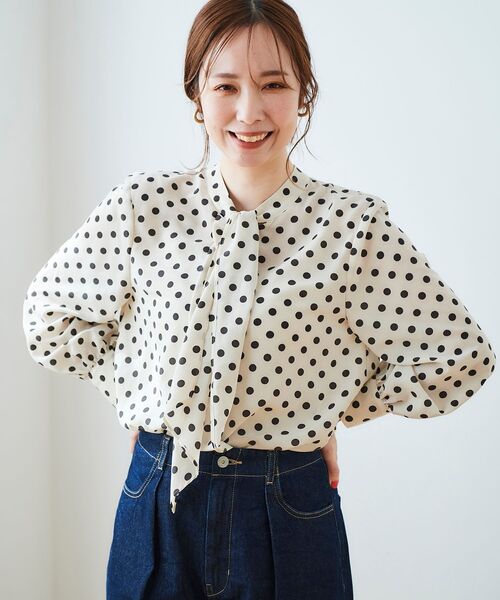 le.coeur blanc（ルクールブラン）の「ドットアレンジタイブラウス（シャツ/ブラウス・レディース・ベージュ系その他2/ブルー系その他4・38）」の20枚目の写真