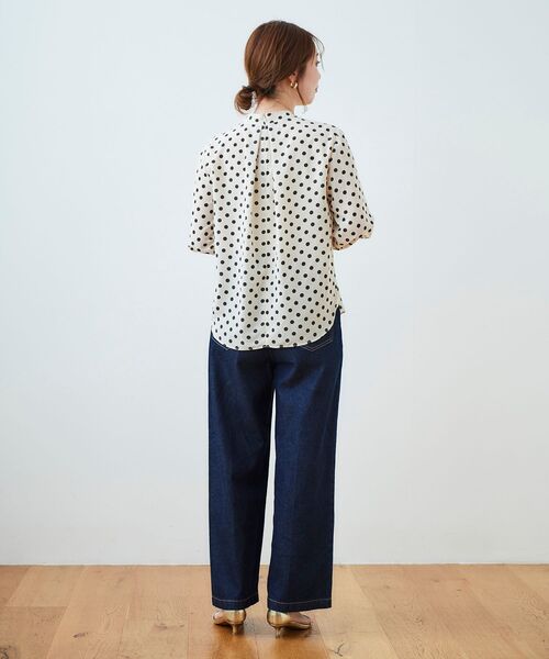le.coeur blanc（ルクールブラン）の「ドットアレンジタイブラウス（シャツ/ブラウス・レディース・ベージュ系その他2/ブルー系その他4・38）」の3枚目の写真