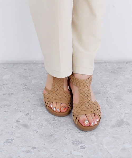 MODE KAORI(モードカオリ)の「【本革】メッシュウェッジサンダル/21473(サンダル・レディース・グレイッシュベージュ/プラチナム/ブラウン/ブラック・22.5cm/23cm/23.5cm/24cm/24.5cm/25cm/25.5cm)」の15枚目の写真