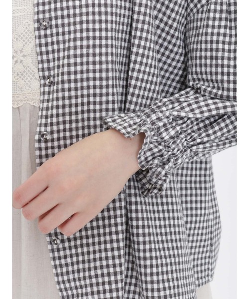 Samansa Mos2（サマンサ モスモス）の「ギャザー羽織りシャツ（シャツ/ブラウス・レディース・ブラック/オフホワイト/グリーン/チャコール・ﾌﾘ-）」の11枚目の写真