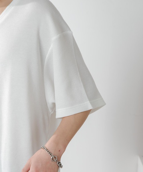 WEGO（ウィゴー）の「WEGO/ワッフルＵネックＴ（Tシャツ/カットソー・メンズ・ブラック/ホワイト・MEDIUM/LARGE）」の10枚目の写真