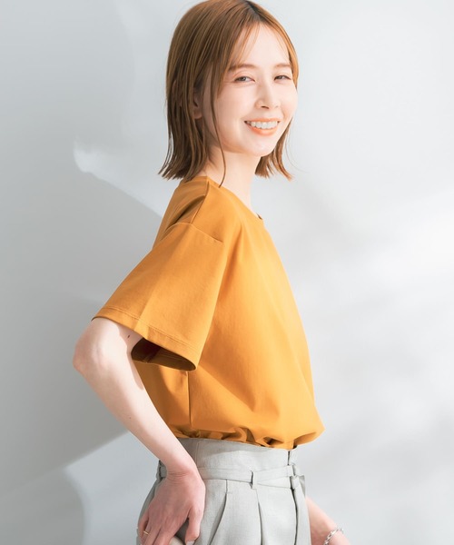 URBAN RESEARCH ROSSO（アーバンリサーチロッソ）の「UVスーピマコットンTシャツ（Tシャツ/カットソー・レディース・グリーン系その他/ブラウン系その他/ネイビー/オフホワイト・FREE）」の13枚目の写真