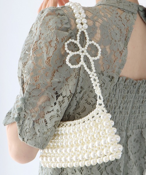 BLUEEAST（ブルーイースト）の「パールビーズ編みフラワーハンドルバッグ（ハンドバッグ・レディース・ホワイト・FREE）」の5枚目の写真