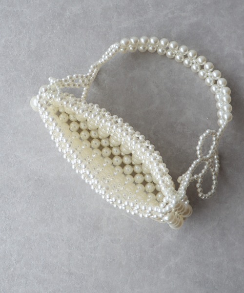 BLUEEAST（ブルーイースト）の「パールビーズ編みフラワーハンドルバッグ（ハンドバッグ・レディース・ホワイト・FREE）」の10枚目の写真