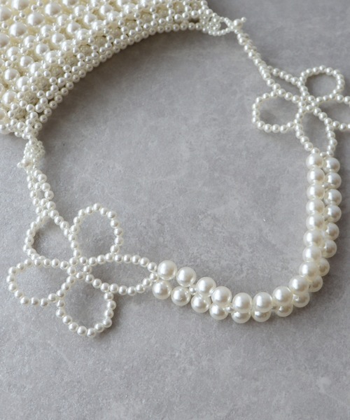 BLUEEAST（ブルーイースト）の「パールビーズ編みフラワーハンドルバッグ（ハンドバッグ・レディース・ホワイト・FREE）」の12枚目の写真