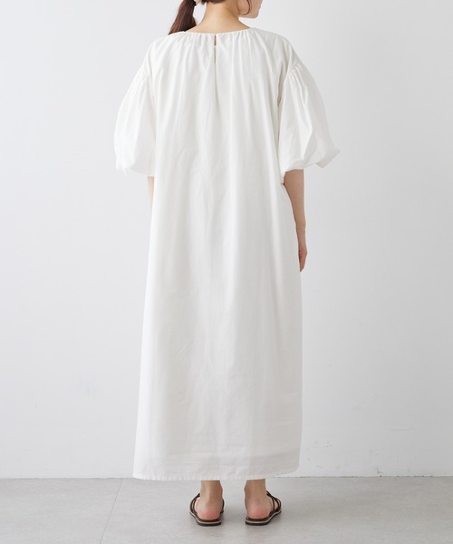 PUAL CE CIN（ピュアルセシン）の「バルーン袖ワンピース（ワンピース・レディース・ベージュ/チャコール/オフホワイト・FREE）」の17枚目の写真