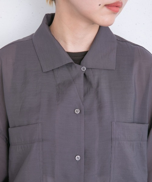 KBF（ケイビーエフ）の「オープンカラーシアーシャツ（シャツ/ブラウス・レディース・チャコールグレー/グレー系その他/ベージュ・ONE）」の20枚目の写真