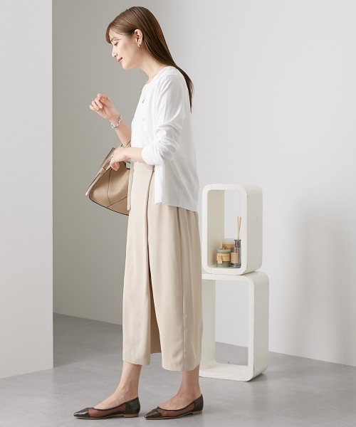 nissen(ニッセン)の「【Vネック・クルーネック】洗えるカーディガン(UVカット・接触冷感・毛玉になりにくい・洗濯機OK)(カーディガン/ボレロ・レディース・ピンク/イエロー/ブラック/ライトグリーン/ネイビー/オフホワイト/モカ/杢グレー/ネイビー系/ホワイト系/ブルー/グリーン/ライトホワイト/スカイブルー/レッド・M/L/LL/L1/M1/LL1)」の17枚目の写真