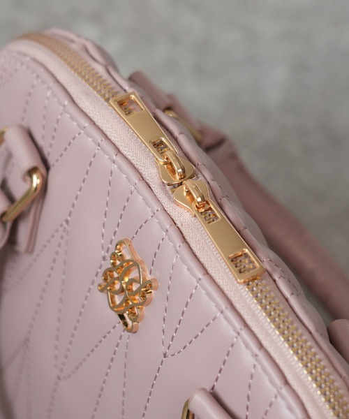 ALTROSE（アルトローズ）の「キルティング 2WAY ショルダーバッグ ボストン ロージア（ボストンバッグ・レディース・ブラック/グレイッシュベージュ/アイボリー/ピンク・FREE）」の10枚目の写真