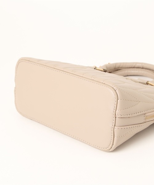 ALTROSE（アルトローズ）の「キルティング 2WAY ショルダーバッグ ボストン ロージア（ボストンバッグ・レディース・ブラック/グレイッシュベージュ/アイボリー/ピンク・FREE）」の17枚目の写真