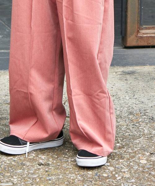 PAIRMANON STREET（ペアマノンストリート）の「ワイド センター