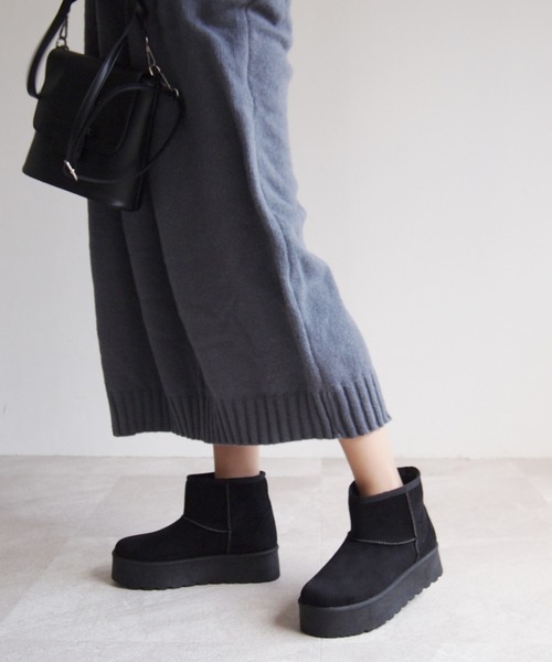 VIVIAN（ヴィヴィアン）の「厚底ムートンブーツ（ブーツ・レディース・ブラック系その他3/グレー系その他3/イエロー系その他6/ベージュ系その他3・L/S/LL/M）」の13枚目の写真