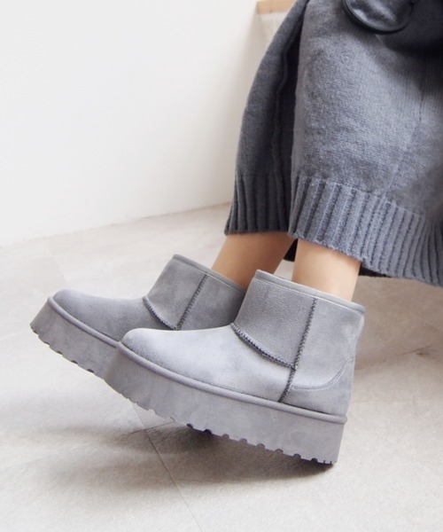 VIVIAN（ヴィヴィアン）の「厚底ムートンブーツ（ブーツ・レディース・ブラック系その他3/グレー系その他3/イエロー系その他6/ベージュ系その他3・L/S/LL/M）」の14枚目の写真