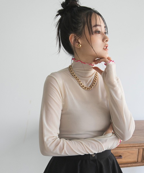 bohmal（ボマール）の「指ぬき配色メローシアータートル（Tシャツ/カットソー・レディース・ライム/ブラック/アイボリー・FREE）」の2枚目の写真