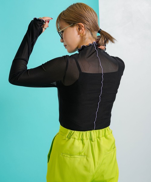 bohmal（ボマール）の「指ぬき配色メローシアータートル（Tシャツ/カットソー・レディース・ライム/ブラック/アイボリー・FREE）」の5枚目の写真