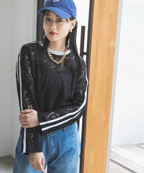 bohmal（ボマール）の「【2024AW】スリーブラインレースロンT（Tシャツ/カットソー・レディース・ブラック/ホワイト/ブルー・FREE）」の4枚目の写真