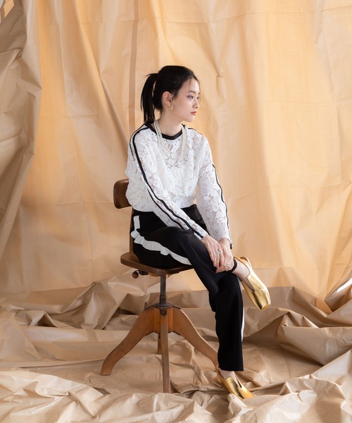 bohmal（ボマール）の「【2024AW】スリーブラインレースロンT（Tシャツ/カットソー・レディース・ブラック/ホワイト/ブルー・FREE）」の21枚目の写真