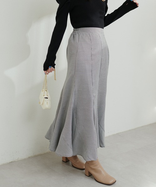natural couture(ナチュラルクチュール)の「エスカルゴマーメイドスカート(スカート・レディース・その他1/その他2/グレー/ブラック系その他・FREE)」の20枚目の写真
