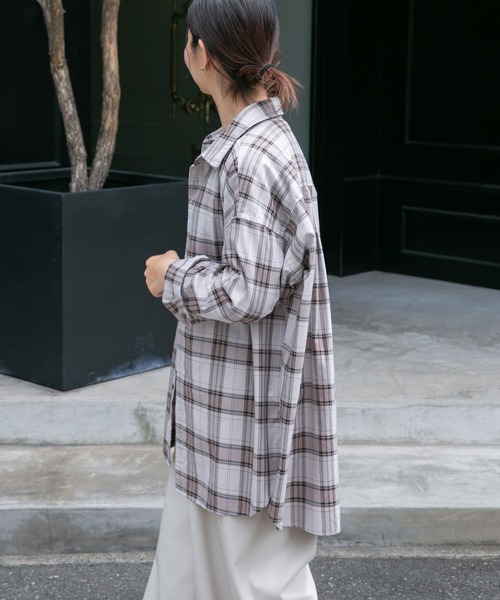 FORK&SPOON（フォークアンドスプーン）の「FORK&SPOON　TRチェックロングシャツ（シャツ/ブラウス・レディース・ネイビー/グレー系その他・1）」の3枚目の写真