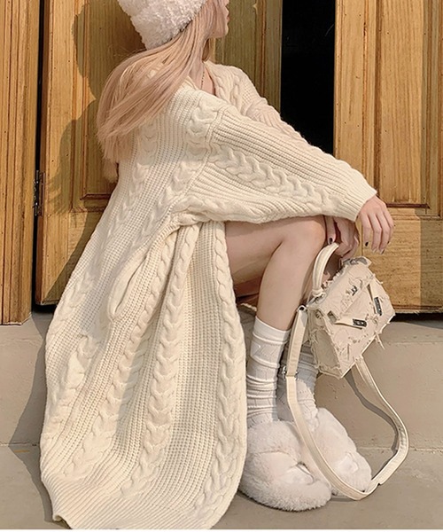 Primazel（プリマゼル）の「ケーブルニットロングカーディガン（カーディガン/ボレロ・レディース・アイボリー/グレー・M）」の10枚目の写真