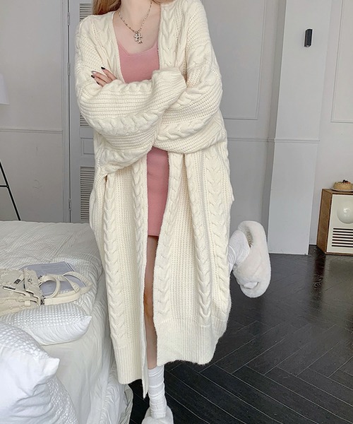 Primazel（プリマゼル）の「ケーブルニットロングカーディガン（カーディガン/ボレロ・レディース・アイボリー/グレー・M）」の13枚目の写真