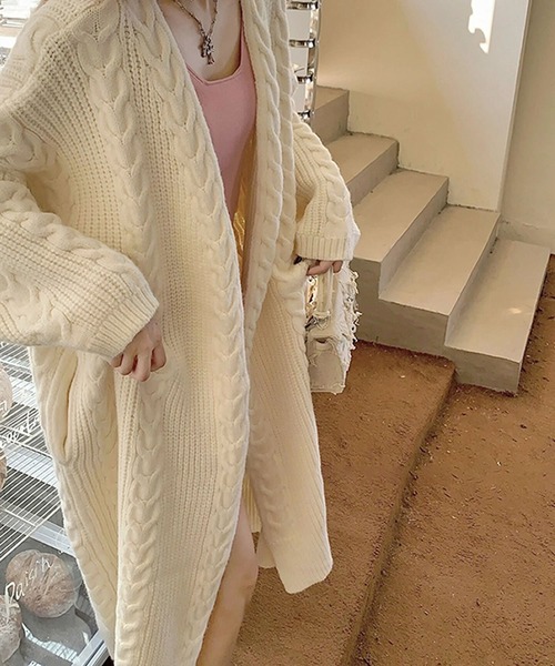 Primazel（プリマゼル）の「ケーブルニットロングカーディガン（カーディガン/ボレロ・レディース・アイボリー/グレー・M）」の14枚目の写真