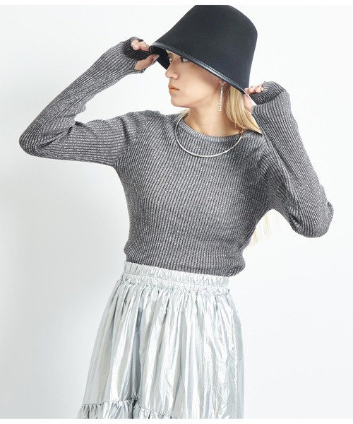 Settimissimo(セッティミッシモ)の「ラメ混クルーネックプルオーバー(ニット/セーター・レディース・ブラック/ブルー/アイボリー・FREE)」の13枚目の写真