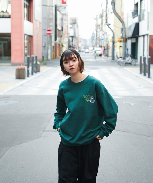 AIRWALK(エアウォーク)の「【AIRWALK】 ワンポイント グラフィック 刺繍 クルーネック スウェット トレーナー(スウェット・メンズ・グレー/ダークグリーン/ブラック・LARGE/X-LARGE/MEDIUM)」の20枚目の写真