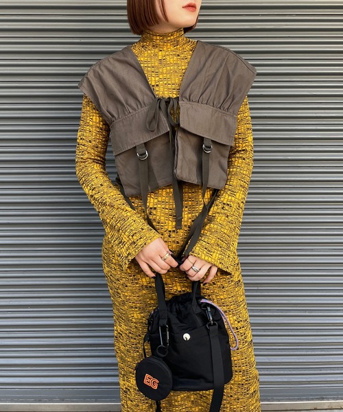 ELLEgirl（エルガール）の「ミリタリ―リメイク風ベスト【ELLEgirl/エル ガール】（ベスト・レディース・ダークカーキ/カーキ・FREE）」の17枚目の写真