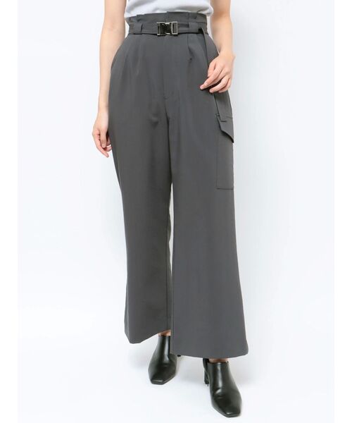 dazzlin(ダズリン)の「カーゴワイドパンツ(カーゴパンツ・レディース・グリーン/ブラウン/チャコールグレー・MEDIUM/SMALL)」の2枚目の写真