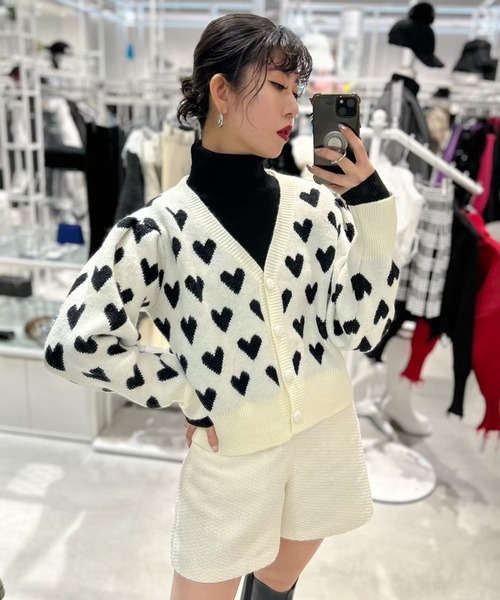 Narcissus（ナルシス）の「【Narcissus】ハートカーディガン（カーディガン/ボレロ・レディース・ホワイト/ブラック・FREE）」の3枚目の写真