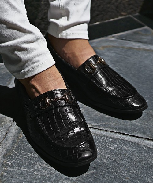 SOMEDIFF(サムディフ)の「【SOMEDIFF】クロコローファー メンズ PUレザー フェイクレザー シューズ(ローファー・メンズ・グレー/ブラック/ホワイト/ブラック系・S/M/L)」の5枚目の写真