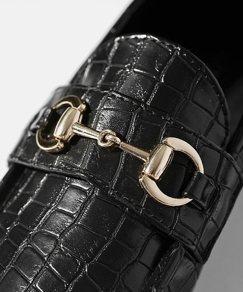 SOMEDIFF(サムディフ)の「【SOMEDIFF】クロコローファー メンズ PUレザー フェイクレザー シューズ(ローファー・メンズ・グレー/ブラック/ホワイト/ブラック系・S/M/L)」の8枚目の写真