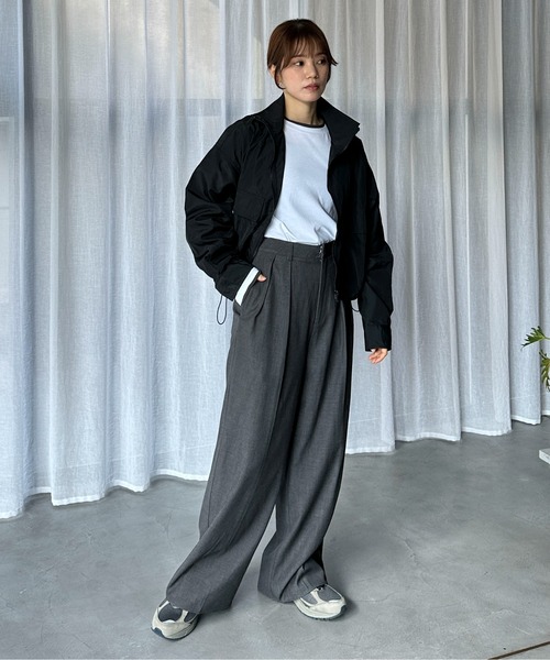 feepur(フェピュール)の「ダブルタックストレートワイドスラックス(スラックス・レディース・ブラック/グレー/ネイビー/アイボリー・MEDIUM/SMALL)」の19枚目の写真