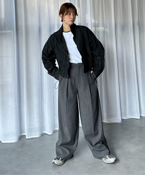 feepur(フェピュール)の「ダブルタックストレートワイドスラックス(スラックス・レディース・ブラック/グレー/ネイビー/アイボリー・MEDIUM/SMALL)」の21枚目の写真