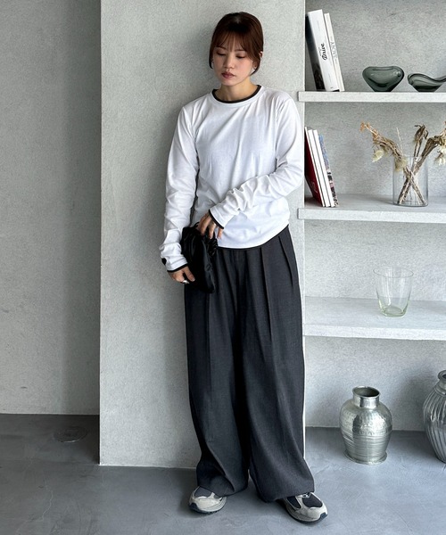 feepur(フェピュール)の「ダブルタックストレートワイドスラックス(スラックス・レディース・ブラック/グレー/ネイビー/アイボリー・MEDIUM/SMALL)」の15枚目の写真