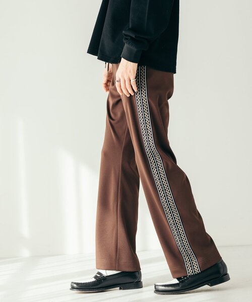 JOURNAL STANDARD（ジャーナルスタンダード）の「トライバルパターン トラックパンツ（その他パンツ・メンズ・ブラック/ブラウン/ネイビー・MEDIUM/LARGE）」の8枚目の写真